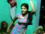 pakistani wife mujra in home with their boyfriend - desi girls video