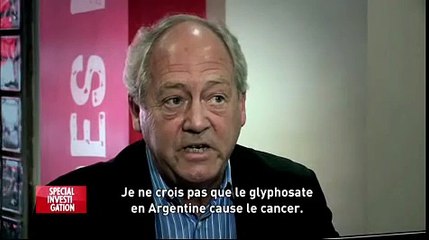 Lobbyist Claims Monsanto's Roundup Is Safe To Drink, Freaks Out When Offered A Glass