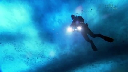 Beauty Under Antarctica's Ice Sheet, Icebergs & Penguins 66