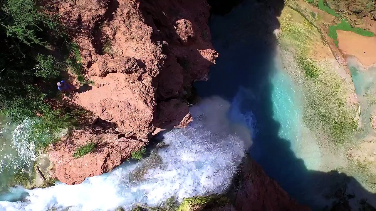 Cliff Jumping Havasupai - Insane Tricks