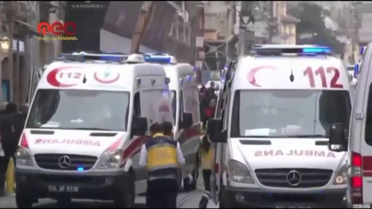 SULM KAMIKAZ NE STAMBOLL 5 TE VRARE DHE DHJETRA TE PLAGOSUR NE QENDER TE QYTETIT LAJM