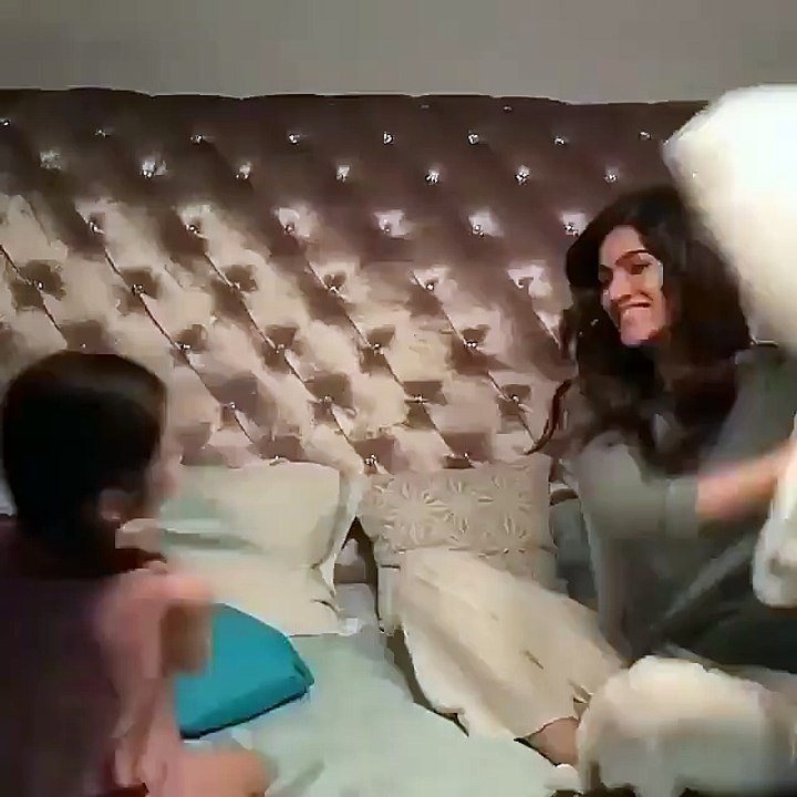 Pillow Fight Kriti Sanon and Harshaali Malhotra's