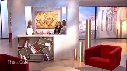 Michèle Bernier se confie sur le suicide de sa mère : "Ca restera toujours difficile"