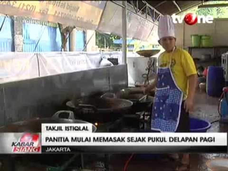 Setiap Hari, Masjid Istiqlal Sediakan 3 000 Kotak Makanan untuk Berbuka