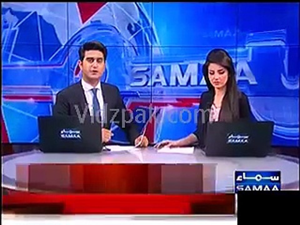 میں ہرسال گالیاں پڑتی ہیں، اس سال بھی ہمیں گالیاں پڑیں گی۔ خواجہ آصف۔۔۔۔قریب کھڑے شخص نے "انشاء اللہ " کہہ دیا۔ دیکھئے