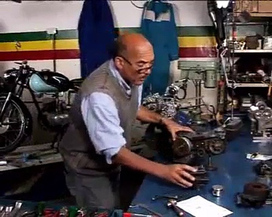 Correa de dist. dentada extraccion de palanca de cambios y bomba de aceite [2012-09-16 ]