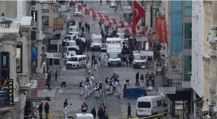 Istanbul shopping area hit by suicide bomber CCTV Video