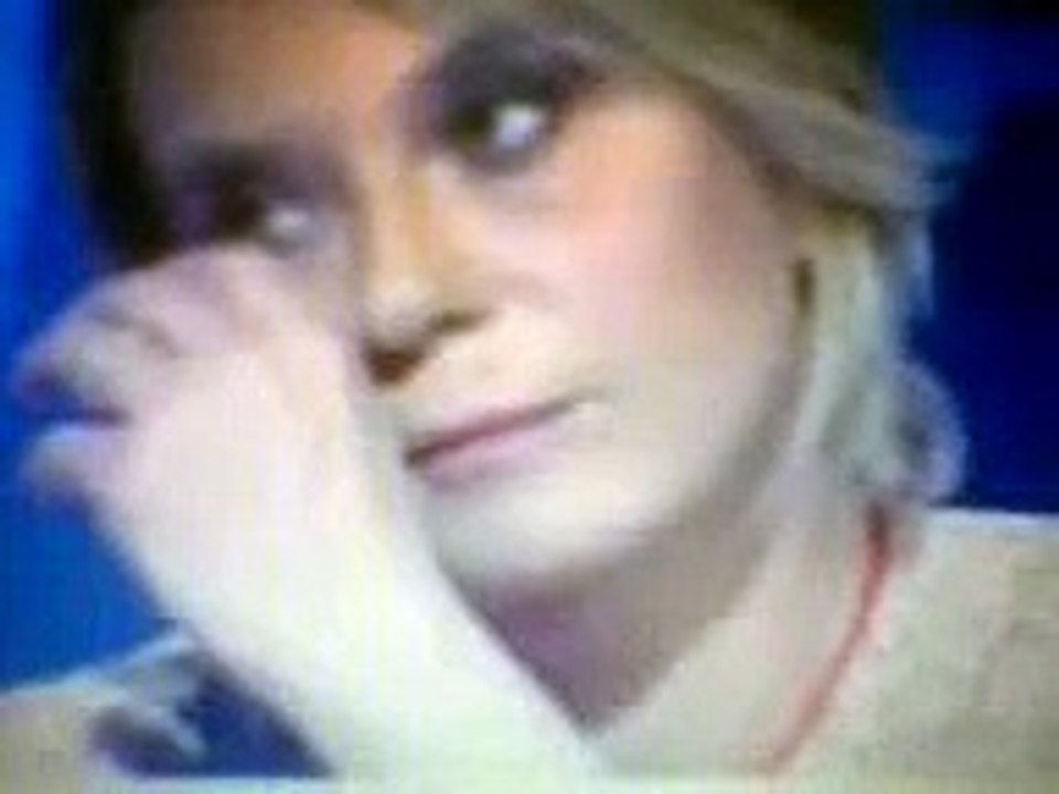 LA MIA VOCE Maria De Filippi lacrime a C'è Posta per Te