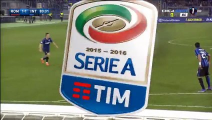 Video herunterladen: 1-1 Radja Nainggolan Goal Italy  Serie A - 19.03.2016, AS Roma 1-1 Inter Milano