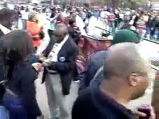 Les Congolais devant la Maison Blanche le 26/11/01