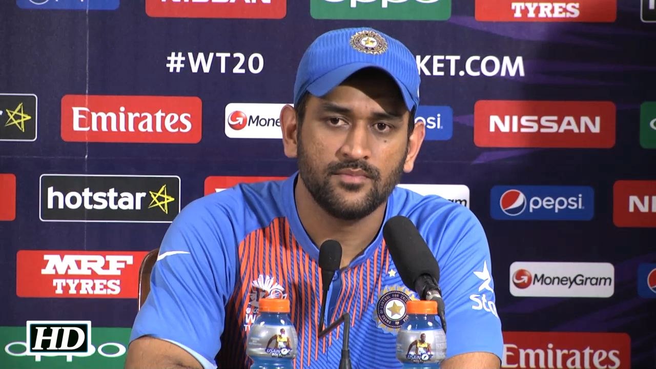 IND v PAK T20 WC Dhoni Praises Virat Kohli after beating Pakistan