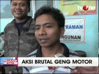 Aksi Brutal Sekelompok Orang Keroyok Pengunjung Minimarket Terekam CCTV
