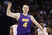 Northern Iowa vs. Texas- Paul Jesperson half-court buzzer-beater