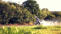 Stunt Riding - Drifting motorbike