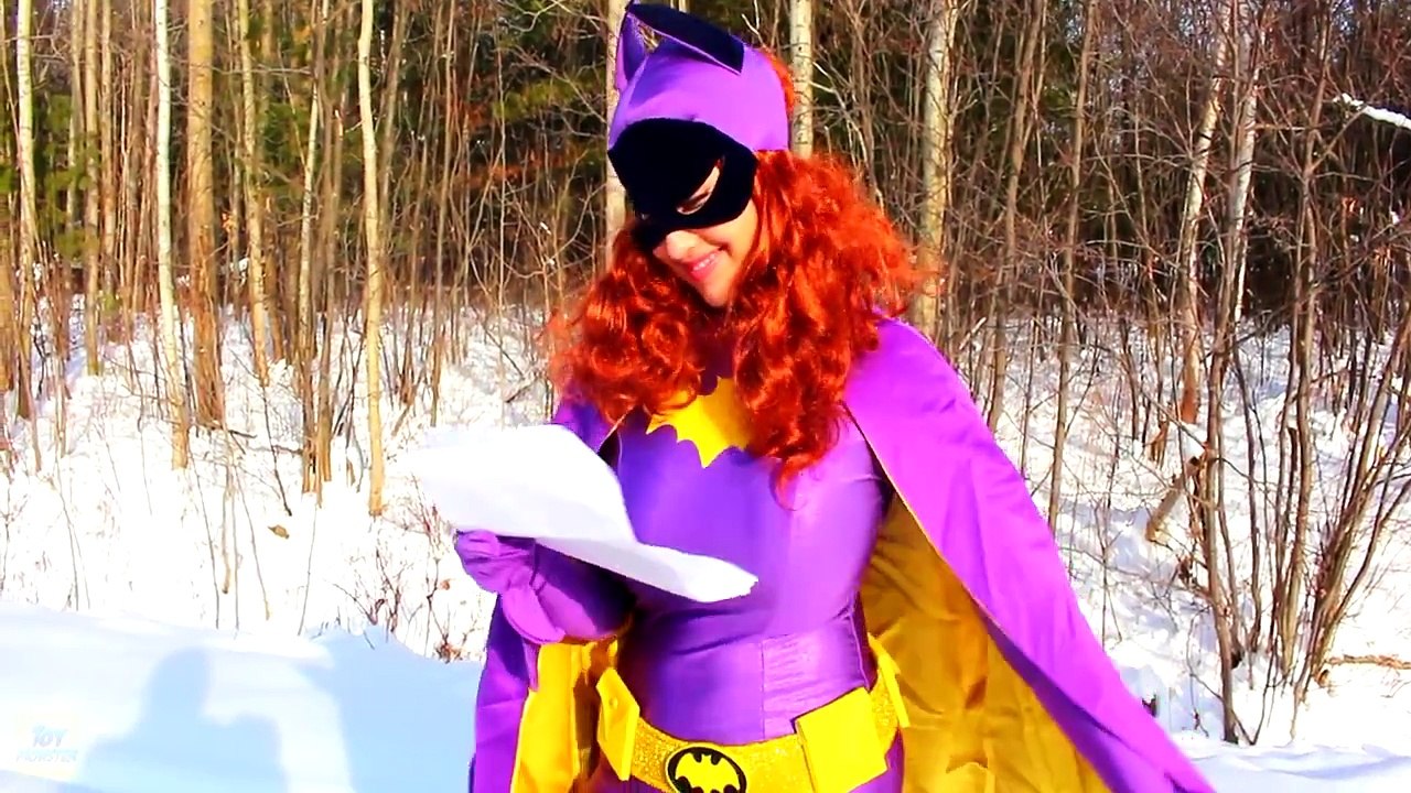 Batman vs The joker vs Batgirl with Spiderman! Batman Kisses Batgirl in Real Life! Superhero Movie!