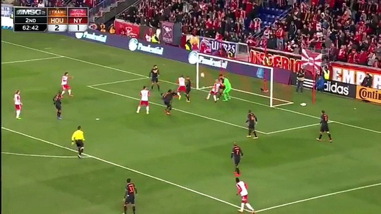 GOAL: Mike Grella equalizes for the Red Bulls - New York Red Bulls vs. Houston Dynamo -  MLS 19/03/2016