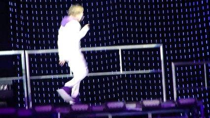 ustin Bieber - Bigger (Hartford CT) HD