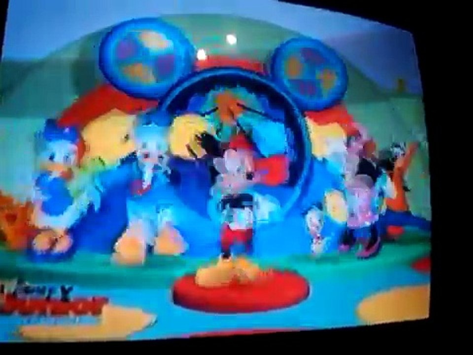 Mickeymouse clubhouse hot dog dance - Dailymotion Video