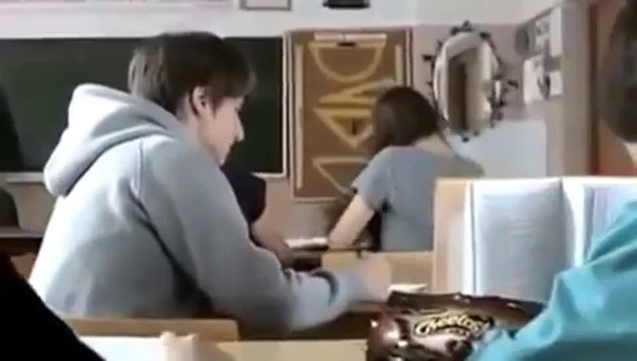 180999