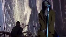 Rihanna - Love On The Brain (Live in Jacksonville, FL) [ANTI World Tour]