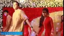 Desi Pakistani Wedding Couples On Dance HD - Wedding Dance