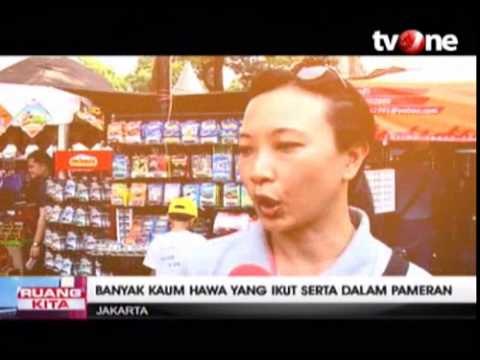 Pameran Mobil Klasik Menarik Minat Kaum Hawa