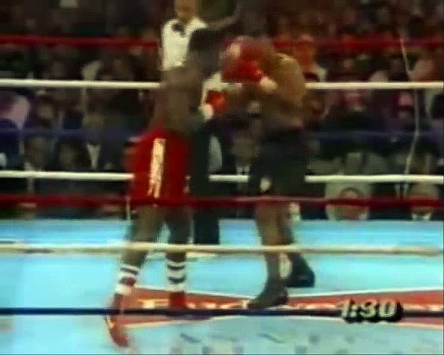 Mike Tyson' s incredible defence  Biggest Boxers