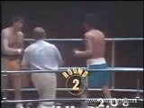 Carlos Monzon breaks Nino Benvenuti  Best Boxing Fights  Best Boxing Matches