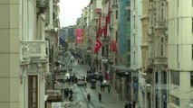 Beyoğlu'ndaki Terör Saldırısı - Vatandaşlar Karanfil Bıraktı