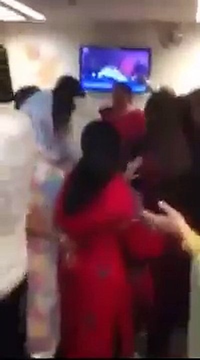 altaf hussain speech dance on floor