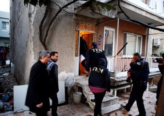 İzmir'de Terör Operasyonu: 19 Kişi Gözaltına Alındı