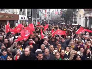 CHP'liler, eylem için Taksim'de toplandı