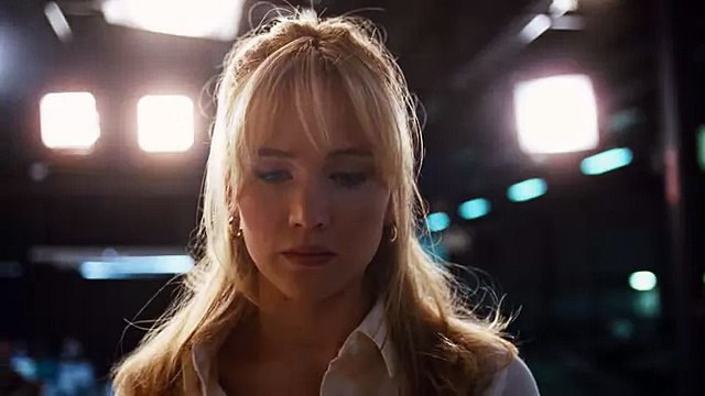 The Hollywood Issue | Jennifer Lawrence on Her and Amy Schumer’s First Email Exchange | Vanity Fair Video | CNE