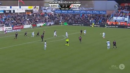 Genç oyuncudan enfes gol!