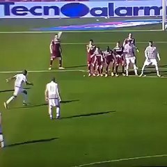 superbe coup-franc de Paul Pogba