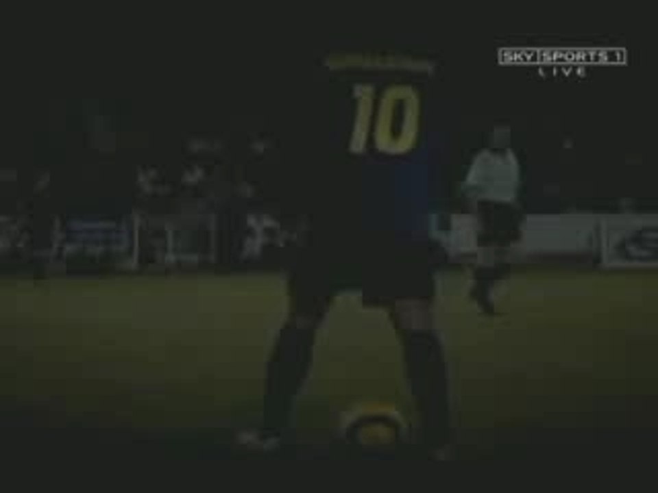 Ronnie petit geste techique pour metre en touche