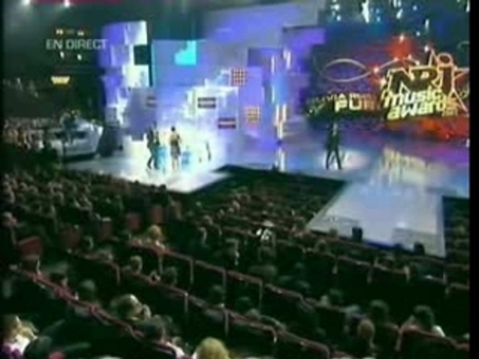 [FLO]@ Nrj music awards 2007 200107 Florence-Foresti.fr