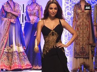 Malaika Arora Khan turns showstopper for Mandira Wirk