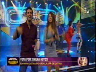 Ximena Hoyos en Quinta Fecha de Los Reyes del Play Back