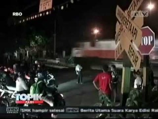 Wanita Muda Tewas Tertabrak Kereta Commuter Line