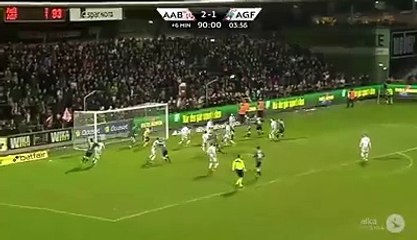 Un gardien de but Danois égalise à la dernière minute