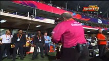 Umpire Kicked Out Gayle From The Ground