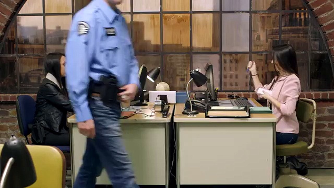 SUPER BAD COPS - Merrell Twins