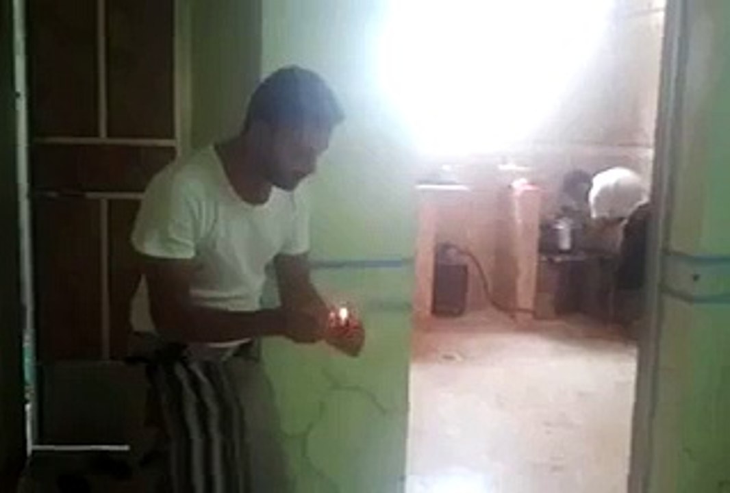 stupit boy