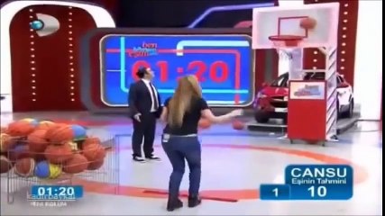 ---Ben Bilmem Eşim Bilir - Şok Görüntüler (frikik) - YouTube