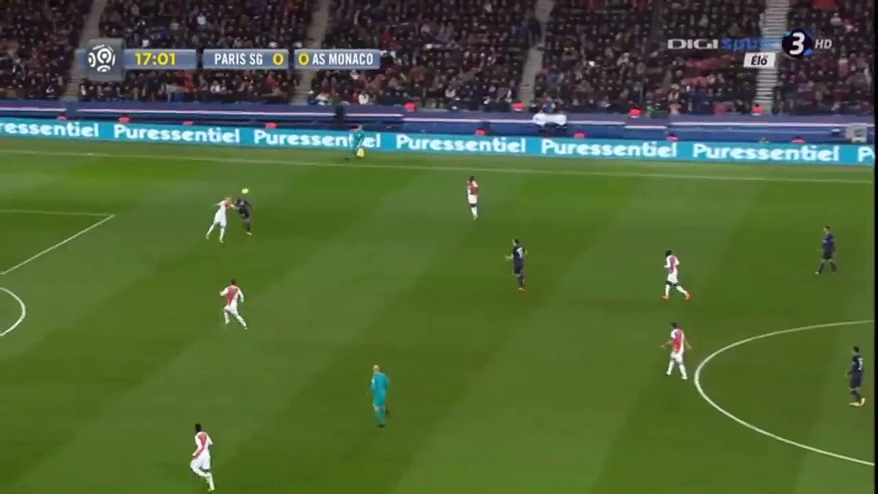 Zlatan Ibrahimoviu0107 Amazing Long Range Shot - PSG 0-0 Monaco 20.03.2016 HD