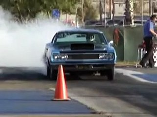 Mopar, 68 Dodge Coronet vs small Nova