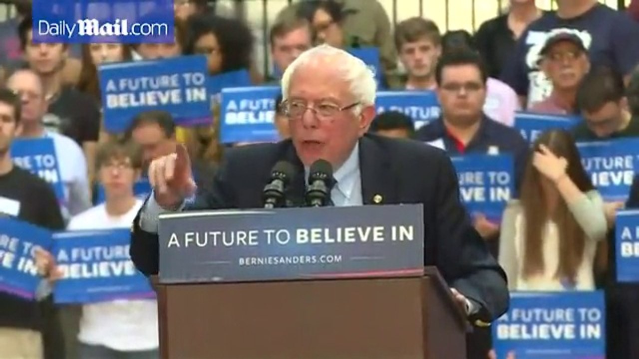 Sanders condemns "hatred, bigotry" against Mexicans