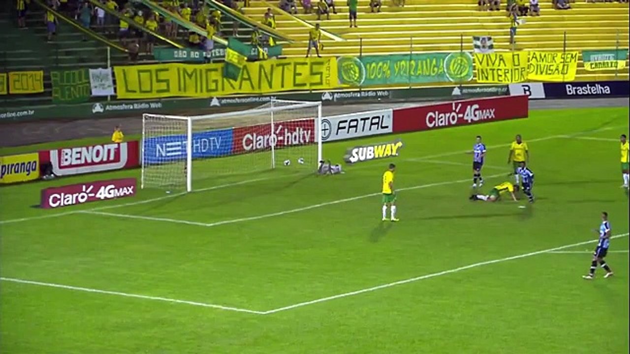 Lincoln (Grêmio) amazing goal!