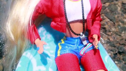 Frozen Kids Toby SAVED BY DOLPHIN Vintage Baywatch Barbie Princess Anna Disney Movie